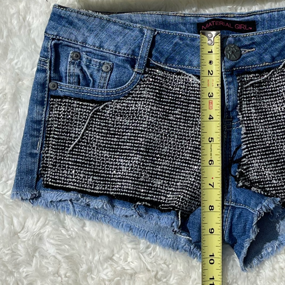 Flashy Material Girl Jean Shorts 🖤 - Picture 4 of 9